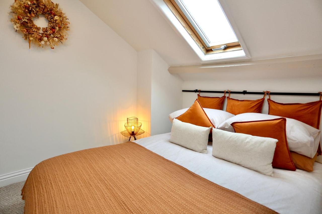 Cwm Seren - Luxury Apartment 克里克豪厄尔 外观 照片