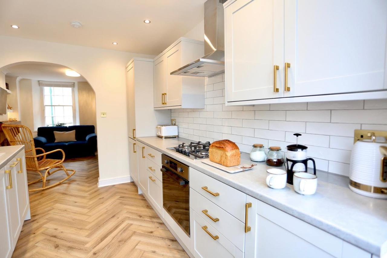 Cwm Seren - Luxury Apartment 克里克豪厄尔 外观 照片